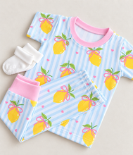Cargar imagen en el visor de la galería, PIJAMA INFANTIL NIÑA P01
