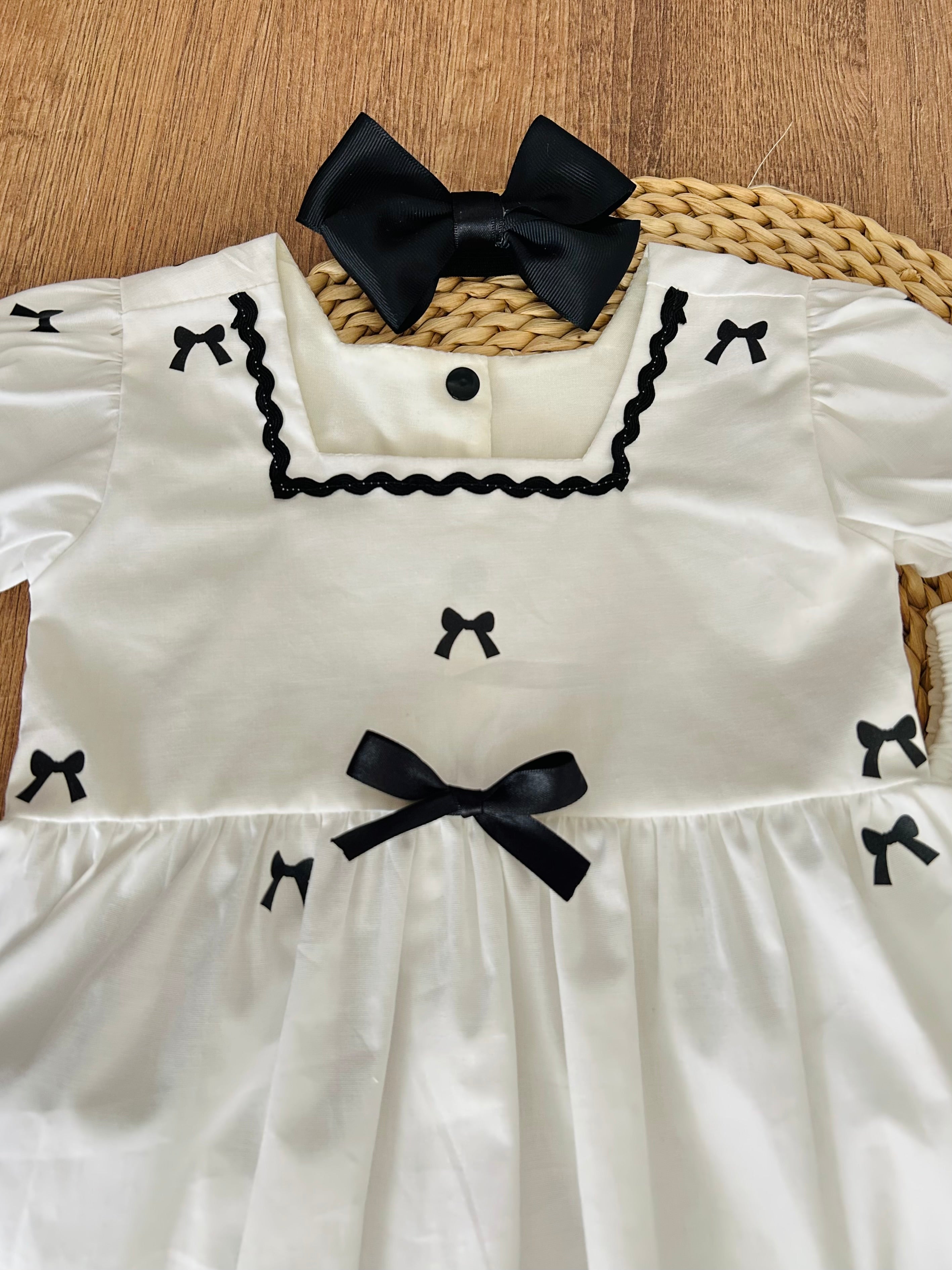 SET VESTIDO COQUETTE TRES PIEZAS REF 1289.