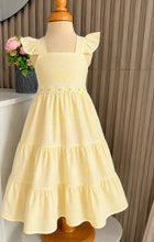Cargar imagen en el visor de la galería, VESTIDO VICHY AMARILLO REF 1937
